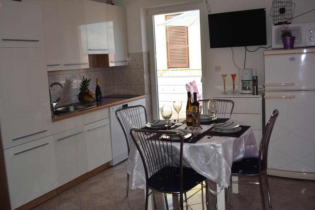 ראבני Apartment Vesna מראה חיצוני תמונה